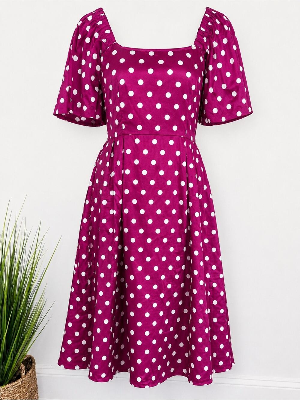 Tyler Böe Magenta White Polka Dot Tie Back Midi Dress NWT Size M